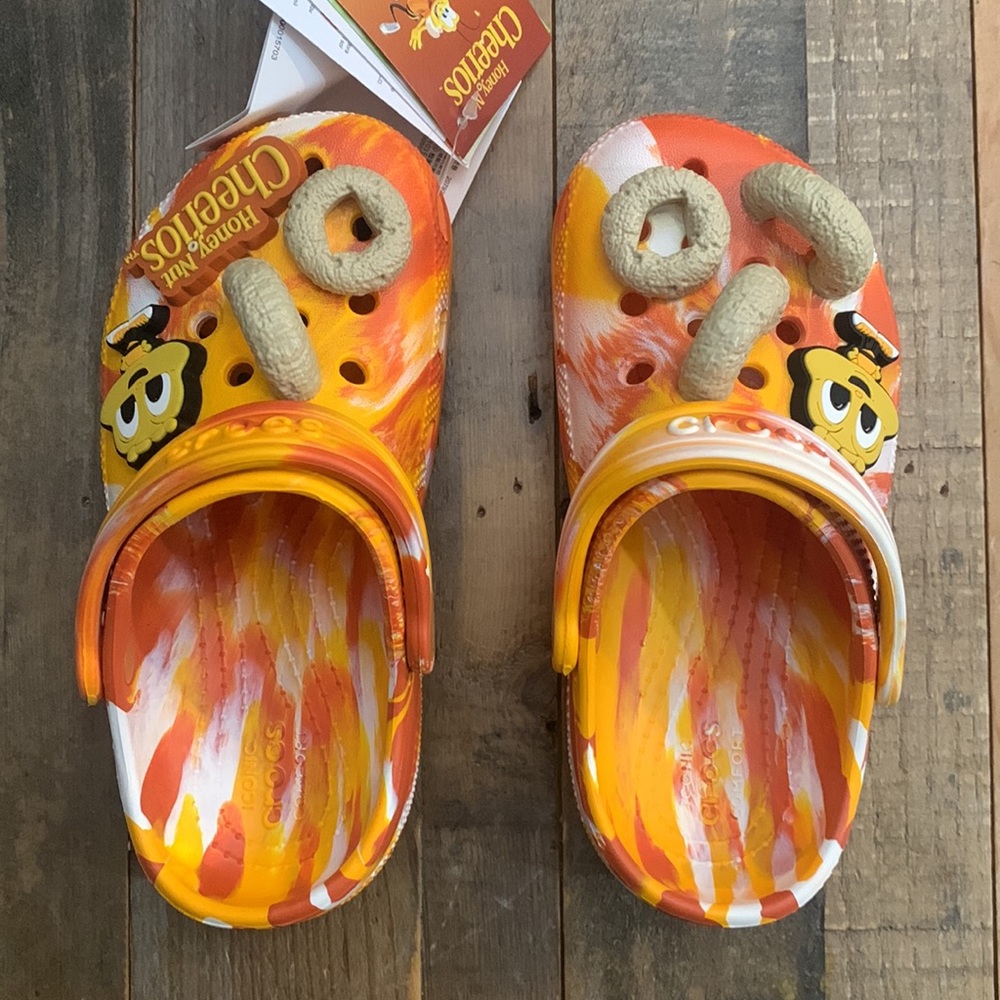 PS Honey Nut Crocs - sold-out at the stores - Picture 2 of 7
